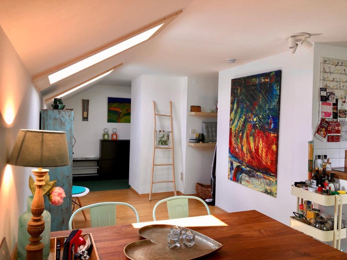 Charmante Ferienwohnung Mit Balkon Im 5-Seen-Land Hechendorf am Pilsensee المظهر الخارجي الصورة