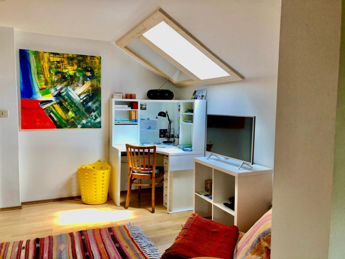 Charmante Ferienwohnung Mit Balkon Im 5-Seen-Land Hechendorf am Pilsensee المظهر الخارجي الصورة