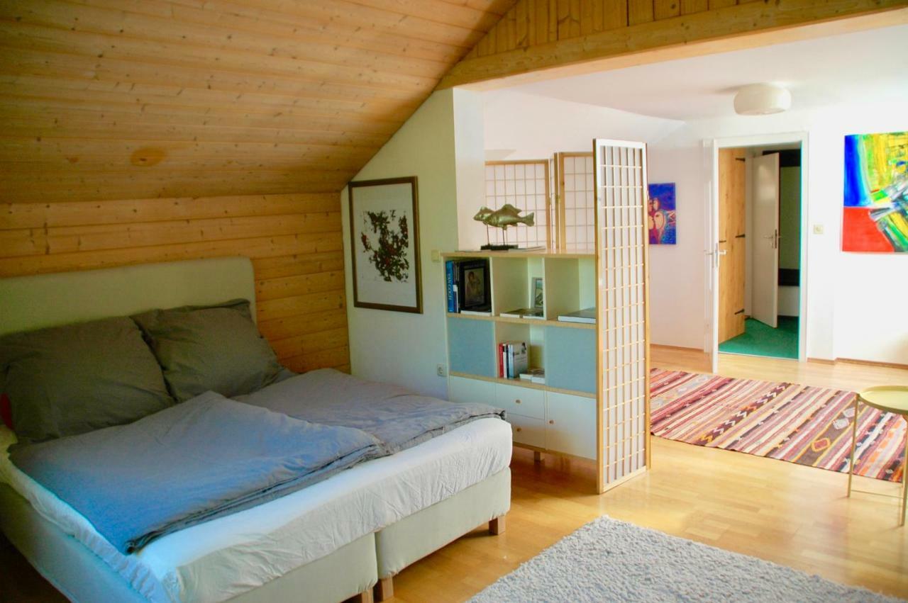 Charmante Ferienwohnung Mit Balkon Im 5-Seen-Land Hechendorf am Pilsensee المظهر الخارجي الصورة